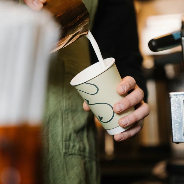 Pla-lined 16 oz compostable hot cup with food serving example