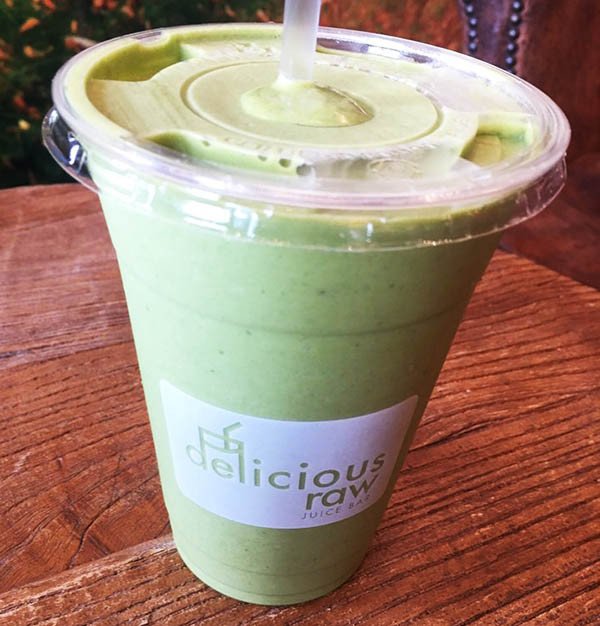 20 oz compostable cold cup, PFAS-free, single product shot
