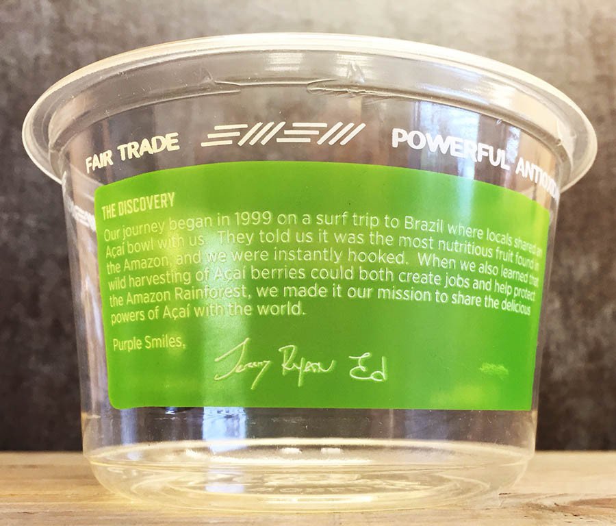 8 oz compostable deli container with food serving example