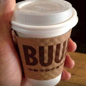 8 oz compostable hot cup, PFAS-free, single product shot