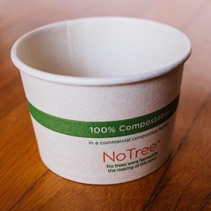 Pla-lined 4 oz compostable food container, PFAS-free, single product shot