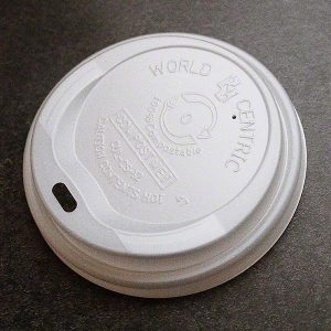 20 oz compostable hot cup, PFAS-free, single product shot