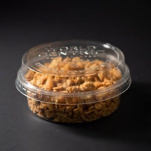 9 oz compostable pla lid with food serving example